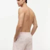 Costume da bagno a righe con monogramma in script da 5″