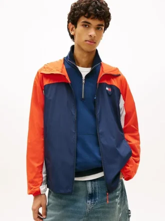 Giacca con cappuccio Tommy Jeans in tessuto ripstop