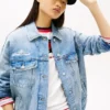 Giacca in denim effetto consumato Tommy Jeans Giacca in denim effetto consumato Tommy Jeans