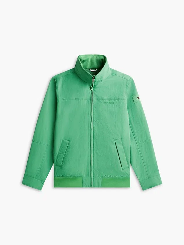 Giacca Regatta con cappuccio idrorepellente Giacca Regatta con cappuccio idrorepellente
