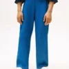 Jeans a gamba larga senza bottoni per bambina Jeans a gamba larga senza bottoni per bambina
