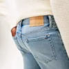 Jeans a vestibilità dritta Jeans a vestibilità dritta