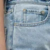 Jeans a vita alta affusolati