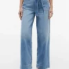 Jeans a vita alta con cintura e gamba larga