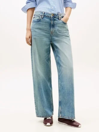 Jeans a vita alta e gamba larga