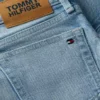 Jeans a zampa con tasche applicate per bambini Jeans a zampa con tasche applicate per bambini