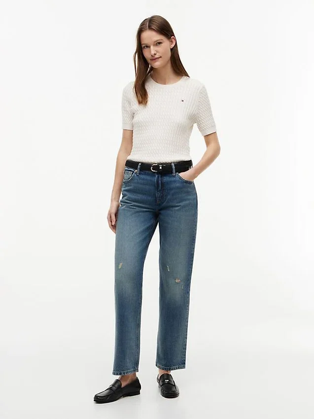 Jeans classici a vita alta Jeans classici a vita alta