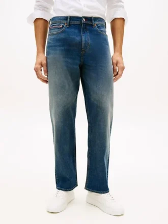Jeans dal taglio ampio
