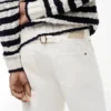 Jeans dalla vestibilità ampia tinti in capo Jeans dalla vestibilità ampia tinti in capo