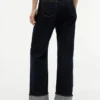 Jeans dritti larghi a vita media in denim selvedge Jeans dritti larghi a vita media in denim selvedge