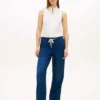 Jeans leggeri a gamba larga senza bottoni Jeans leggeri a gamba larga senza bottoni