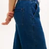 Jeans leggeri a gamba larga senza bottoni Jeans leggeri a gamba larga senza bottoni