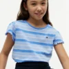 Maglietta a righe con maniche rifinite in pizzo per bambini Maglietta a righe con maniche rifinite in pizzo per bambini