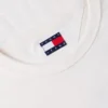 Maglietta Tommy Jeans con nastro con logo Maglietta Tommy Jeans con nastro con logo