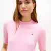Maglione a maniche corte con collo rotondo Maglione a maniche corte con collo rotondo