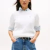 Maglione a maniche corte con lavorazione a trecce Maglione a maniche corte con lavorazione a trecce