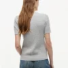 Maglione a maniche corte con lavorazione a trecce