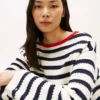 Maglione a righe bretoni con collo a barchetta Maglione a righe bretoni con collo a barchetta