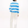 Maglione a righe con lavorazione a trecce Maglione a righe con lavorazione a trecce