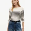 Maglione a righe con scollo a barchetta Maglione a righe con scollo a barchetta