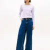 Maglione a righe con scollo a barchetta Maglione a righe con scollo a barchetta