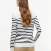 Maglione a righe con scollo a barchetta Maglione a righe con scollo a barchetta