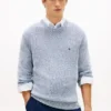 Maglione bouclé dalla vestibilità comoda Maglione bouclé dalla vestibilità comoda