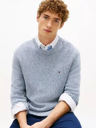 Maglione bouclé dalla vestibilità comoda