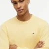 Maglione classico a girocollo Maglione classico a girocollo