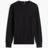 Maglione classico a girocollo Maglione classico a girocollo