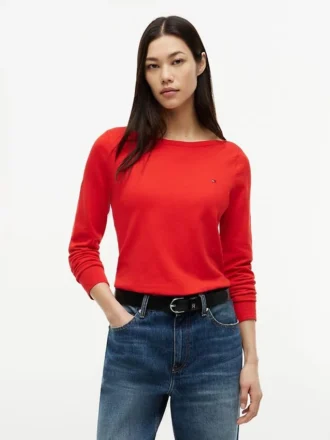 Maglione con scollo a barchetta