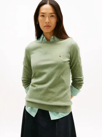 Maglione con scollo a barchetta