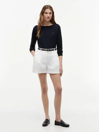 Maglione con scollo a barchetta