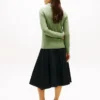 Maglione con scollo a barchetta Maglione con scollo a barchetta