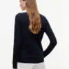 Maglione con scollo a barchetta Maglione con scollo a barchetta