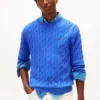 Maglione girocollo a trecce Maglione girocollo a trecce