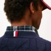 Maglione girocollo a trecce Maglione girocollo a trecce