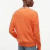 Maglione girocollo a trecce Maglione girocollo a trecce