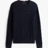 Maglione girocollo a trecce Maglione girocollo a trecce