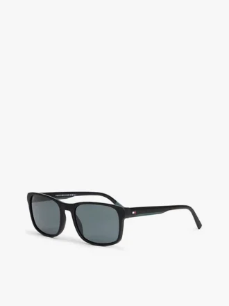 Occhiali da sole classici con montatura rettangolare Occhiali da sole classici con montatura rettangolare