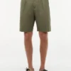 Pantaloncini chino in misto cotone e lino dal taglio comodo Pantaloncini chino in misto cotone e lino dal taglio comodo