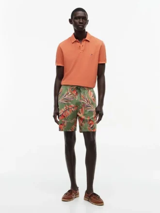 Pantaloncini con stampa tropicale e vestibilità regolare da 7″