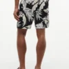 Pantaloncini con stampa tropicale e vestibilità regolare da 7″ Pantaloncini con stampa tropicale e vestibilità regolare da 7″