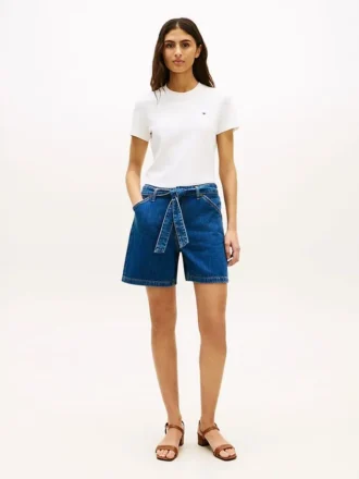 Pantaloncini in denim a vita alta con cintura Pantaloncini in denim a vita alta con cintura