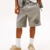 Pantaloncini in felpa con logo per bambini Pantaloncini in felpa con logo per bambini