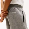 Pantaloncini in felpa con logo per bambini Pantaloncini in felpa con logo per bambini