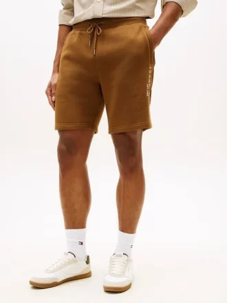 Pantaloncini in felpa con logo Tommy ricamato