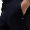 Pantaloncini in felpa spazzolata da 8″ con vestibilità regolare Pantaloncini in felpa spazzolata da 8″ con vestibilità regolare