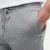 Pantaloncini in felpa spazzolata da 8″ con vestibilità regolare Pantaloncini in felpa spazzolata da 8″ con vestibilità regolare