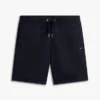 Pantaloncini in felpa spazzolata da 8″ con vestibilità regolare Pantaloncini in felpa spazzolata da 8″ con vestibilità regolare